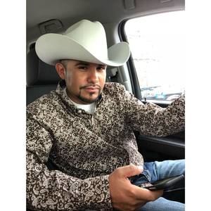 Meet your Posher, Francisco